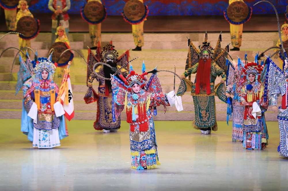 Props in Peking Opera