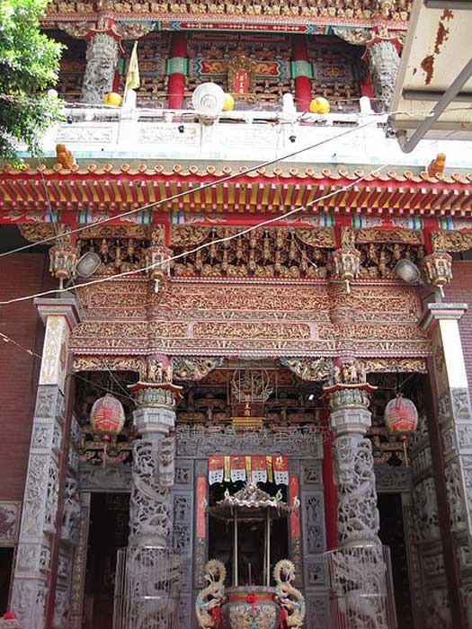 temple-of-Shennong-in-Tainan.jpg