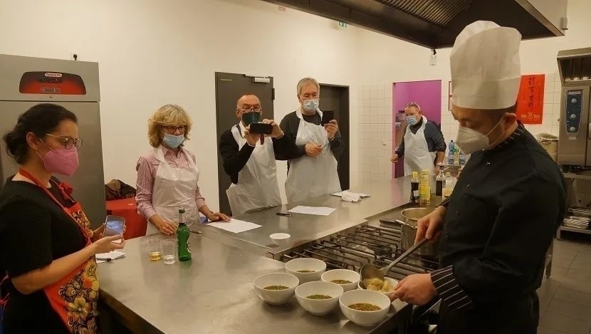Sichuan cuisine DIY enters Berlin, Germany