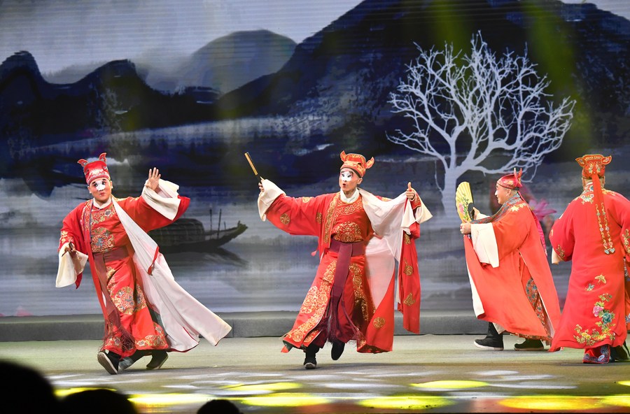 China's Shaanxi approves regulation to preserve Qinqiang Opera