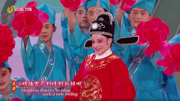 Foreigners display their Chinese opera chops on TV
