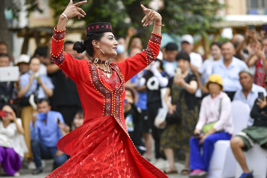 Intangible cultural heritage exhibition to be held in Xinjiang