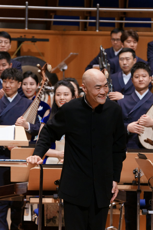China National Traditional Orchestra performs in Germany