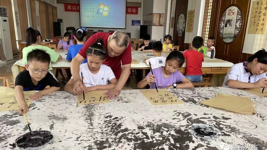 Zhejiang villages harness art to boost potential