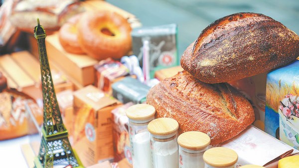 Bread festival butters up a new trend